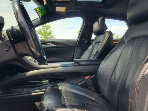 Used 2019 Lincoln MKZ Reserve w/ Reserve Plus Package AWD/4WD image 8