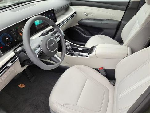 New 2026 Hyundai Tucson SEL image 11