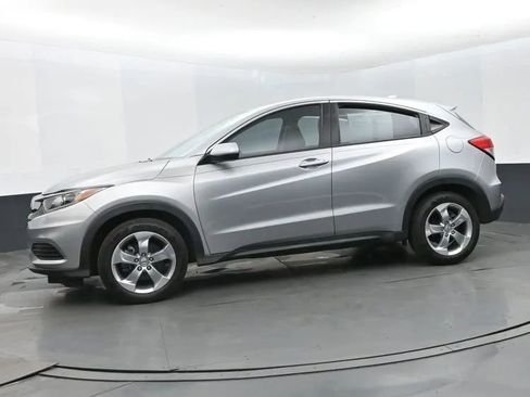 Used 2021 Honda HR-V LX image 5