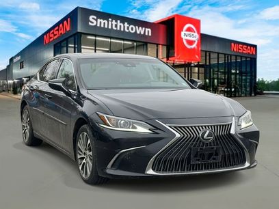 Used 2021 Lexus ES 250 w/ Premium Package