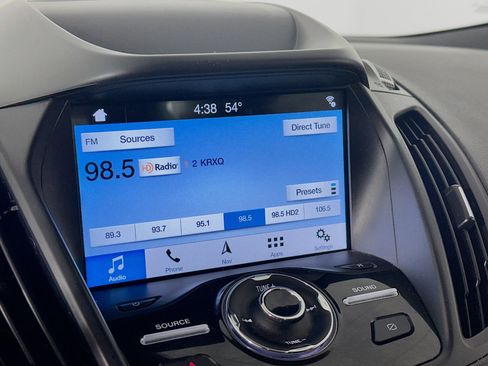 Used 2019 Ford Escape Titanium image 21