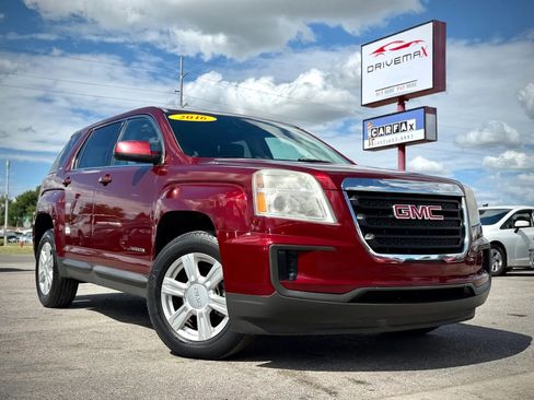 Used 2016 GMC Terrain SLE FWD image 1