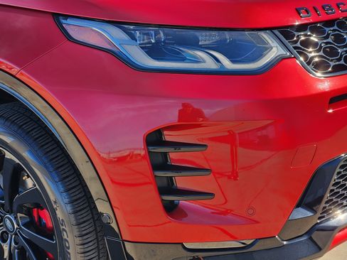 Used 2025 Land Rover Discovery Sport Dynamic SE image 8