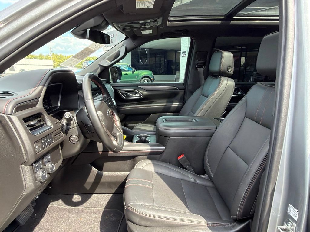 Used 2023 Chevrolet Tahoe RST w/ Luxury Package AWD/4WD image 23
