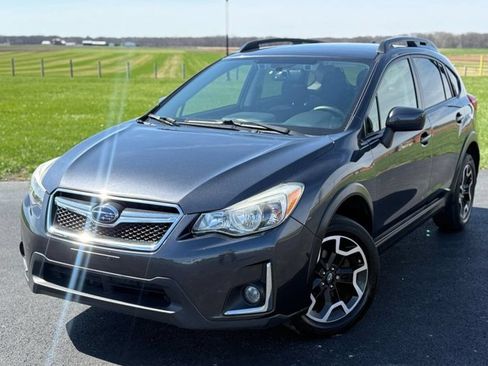 Used 2017 Subaru Crosstrek 2.0i Premium AWD/4WD image 1