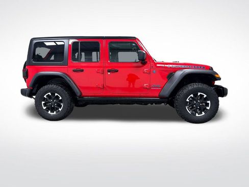 Used 2024 Jeep Wrangler Unlimited Rubicon 4xe w/ Convenience Group AWD/4WD image 2