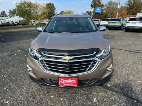 Used 2019 Chevrolet Equinox Premier image 2