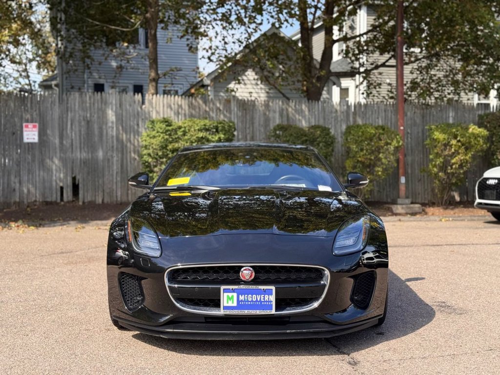 Used 2020 Jaguar F-TYPE Coupe RWD image 9