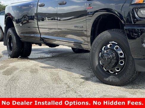 New 2026 RAM 3500 Lone Star AWD/4WD image 3