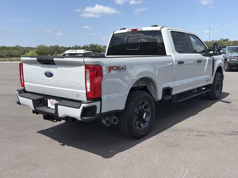 New 2026 Ford F250 XL w/ STX Appearance Package AWD/4WD image 4