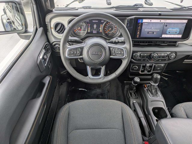 Certified 2026 Jeep Wrangler Unlimited Sahara AWD/4WD image 16