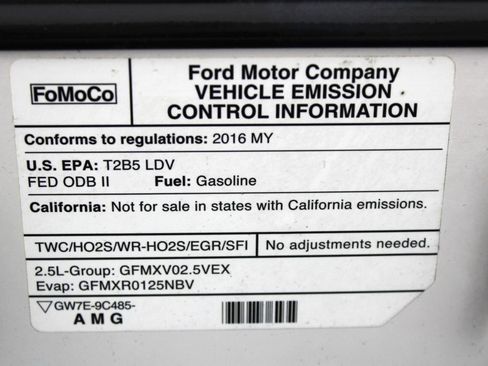 Used 2016 Ford Fusion SE image 70