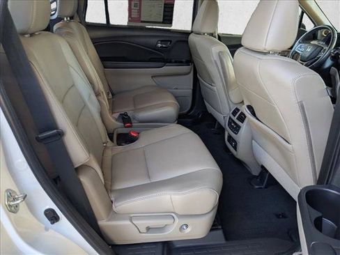 Used 2020 Honda Pilot Elite image 18