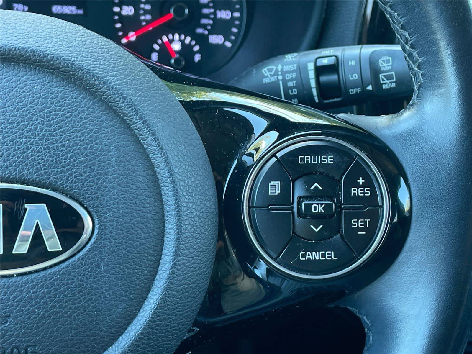 Used 2020 Kia Soul EX w/ Option Group 015 FWD image 23