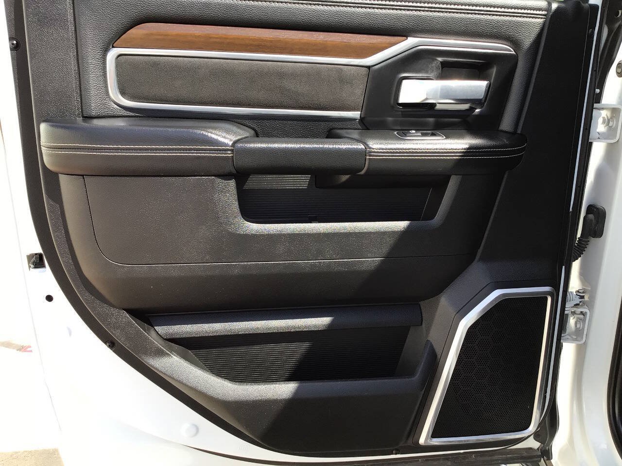 Used 2022 RAM 2500 Laramie AWD/4WD image 20