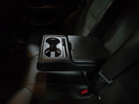 Used 2019 MAZDA CX-5 Touring image 17