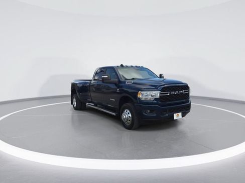 Used 2024 RAM 3500 Big Horn w/ Sport Appearance Package AWD/4WD image 2