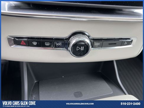 Used 2026 Volvo XC90 B6 Ultra w/ Protection Package image 31