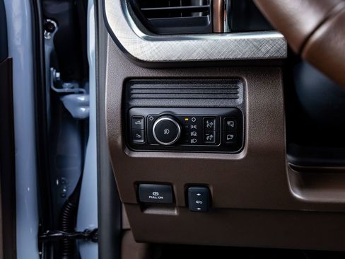 Used 2026 Ford F250 King Ranch w/ Chrome Package image 22