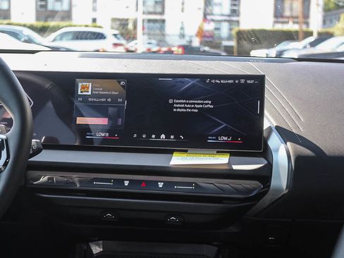 Used 2026 BMW X3 xDrive30 w/ Convenience Package image 13