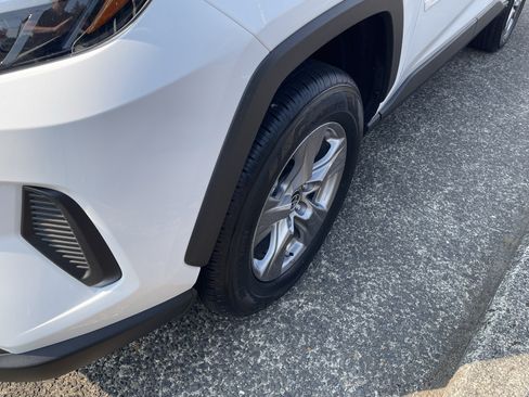 Certified 2024 Toyota RAV4 LE AWD/4WD image 8