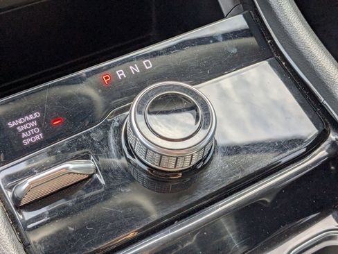 Used 2023 Jeep Grand Cherokee L Limited image 27