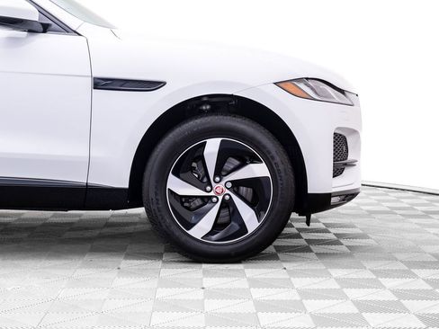 Used 2022 Jaguar F-PACE S image 41