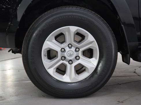 Used 2014 Toyota 4Runner SR5 Premium image 30