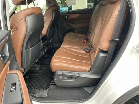 Used 2023 Acura MDX w/ Technology Package AWD/4WD image 16