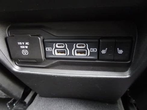 Used 2023 Jeep Grand Cherokee Limited image 13