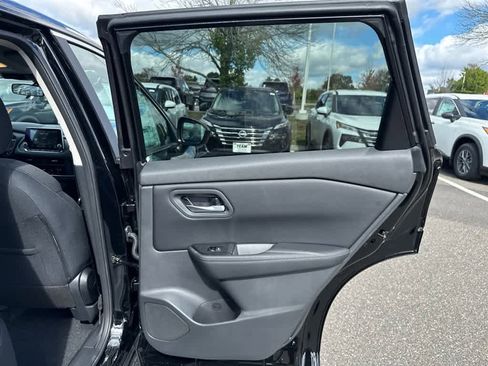 New 2026 Nissan Rogue SV image 23