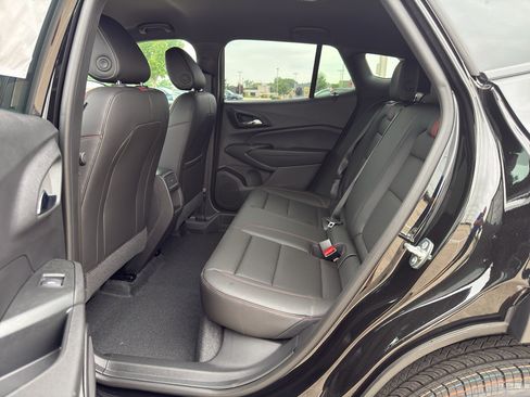 New 2026 Chevrolet Trax RS w/ Driver Confidence Package FWD image 30