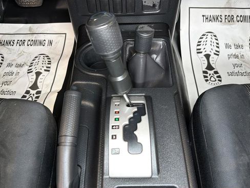 Used 2011 Toyota FJ Cruiser 4WD w/ Convenience Pkg image 22
