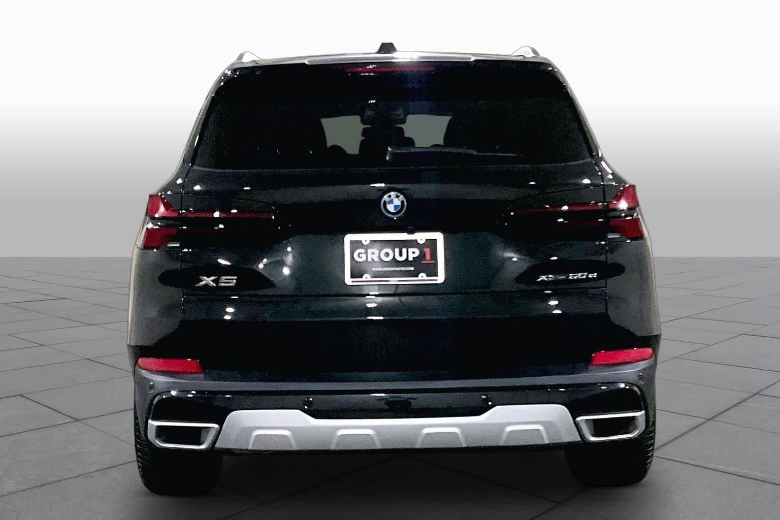 Used 2026 BMW X5 xDrive50e w/ Executive Package AWD/4WD image 4
