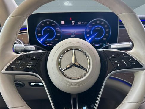Certified 2023 Mercedes-Benz EQS 450+ SUV image 11