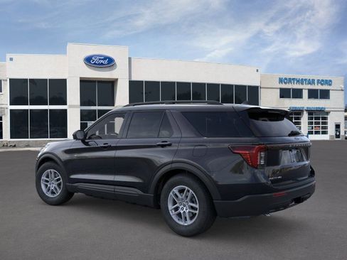 New 2026 Ford Explorer Active image 4
