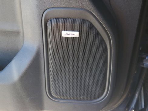 Used 2021 Chevrolet Silverado 1500 LT Trail Boss w/ Convenience Package II image 20