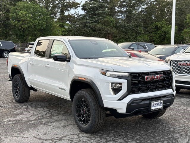New 2026 GMC Canyon Elevation RWD image 1
