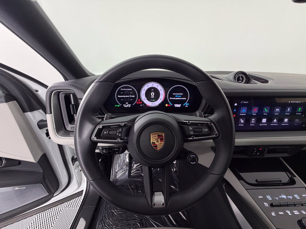 Certified 2026 Porsche Cayenne S AWD/4WD image 23