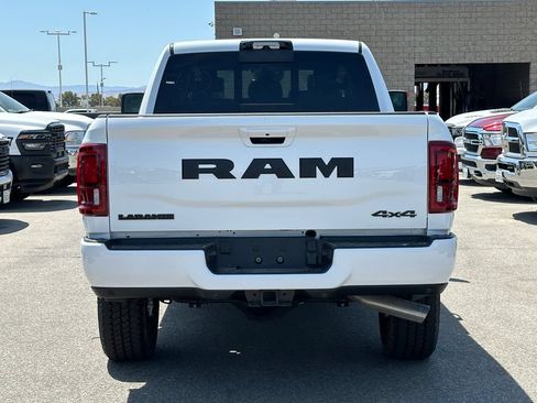 New 2026 RAM 2500 Laramie AWD/4WD image 6