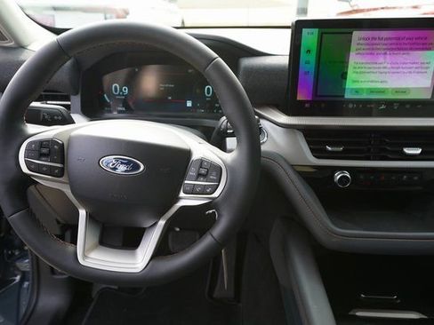 New 2025 Ford Explorer Active w/ Active Comfort Package image 21