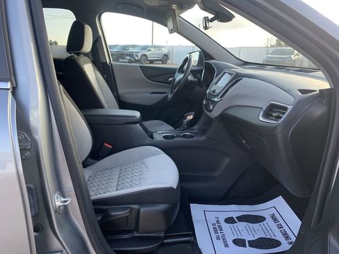 Certified 2024 Chevrolet Equinox LT FWD image 26