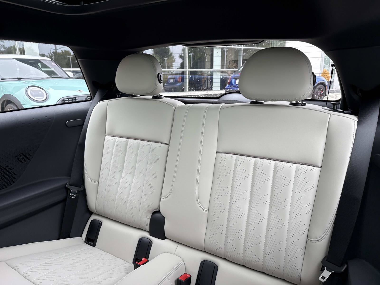 New 2027 MINI Cooper 2-Door Hardtop FWD image 20