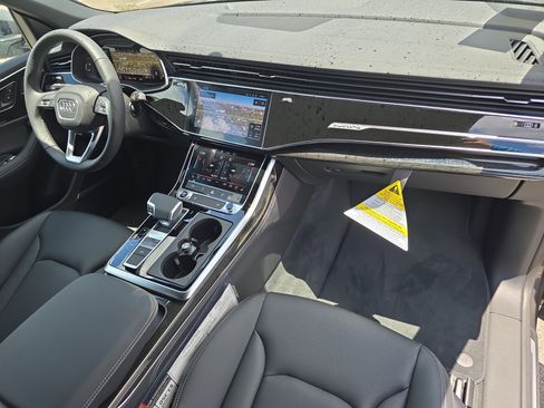New 2025 Audi Q8 Premium Plus image 10
