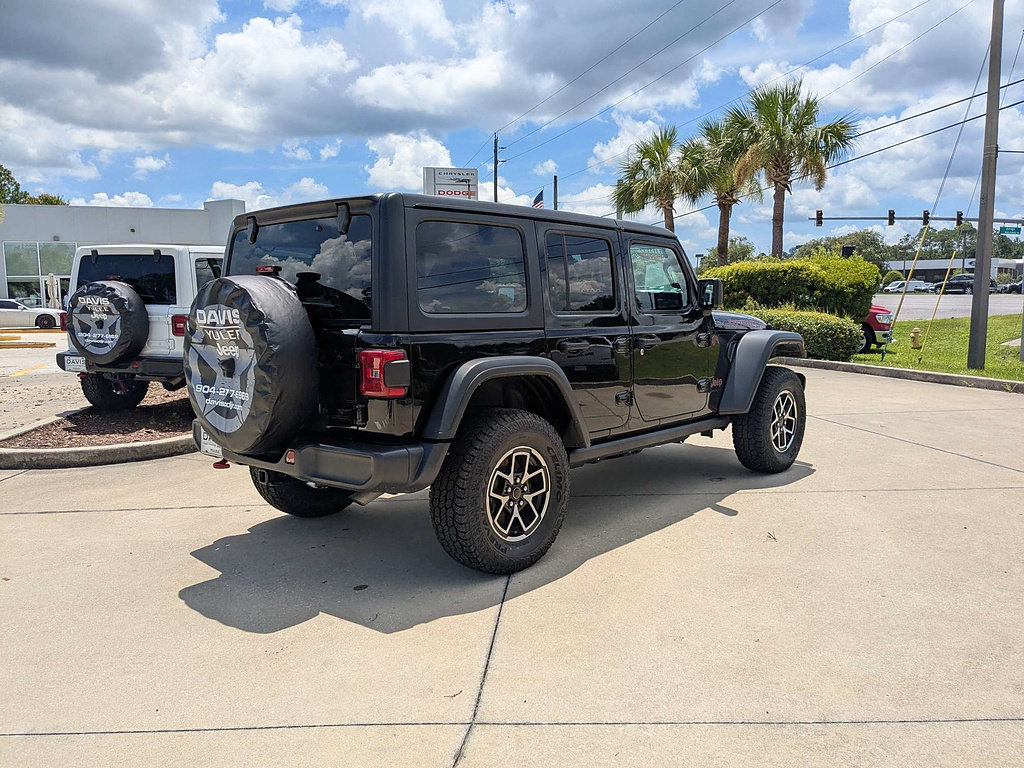 Certified 2024 Jeep Wrangler Unlimited Rubicon AWD/4WD image 3