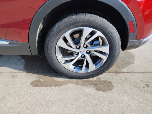 Used 2023 Buick Envision Essence image 24