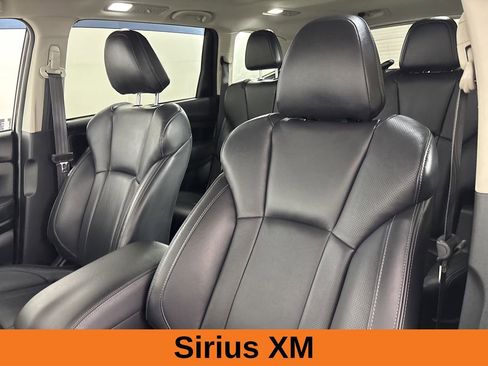 Used 2022 Subaru Ascent Limited w/ Technology Package image 13