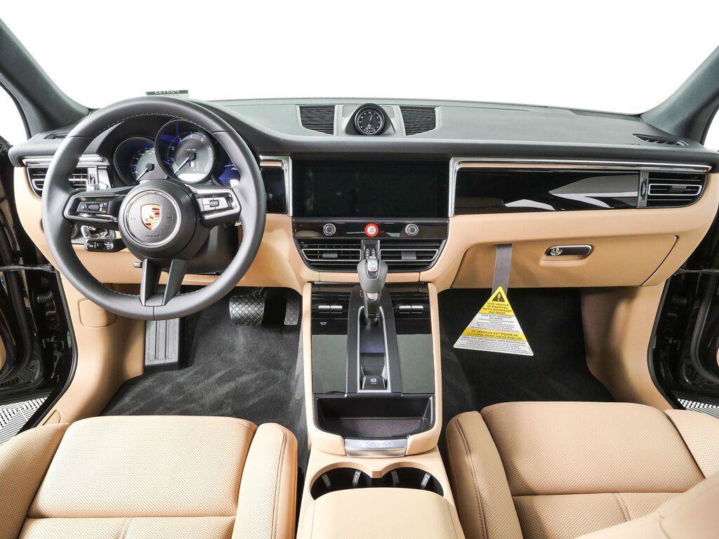 New 2026 Porsche Macan Turbo AWD/4WD image 19