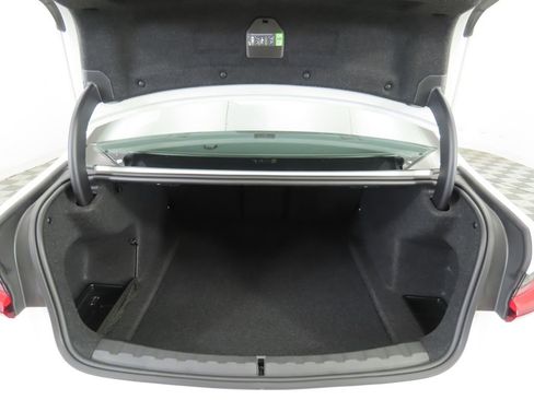 New 2026 BMW 330i 330i w/ M Sport Package image 27