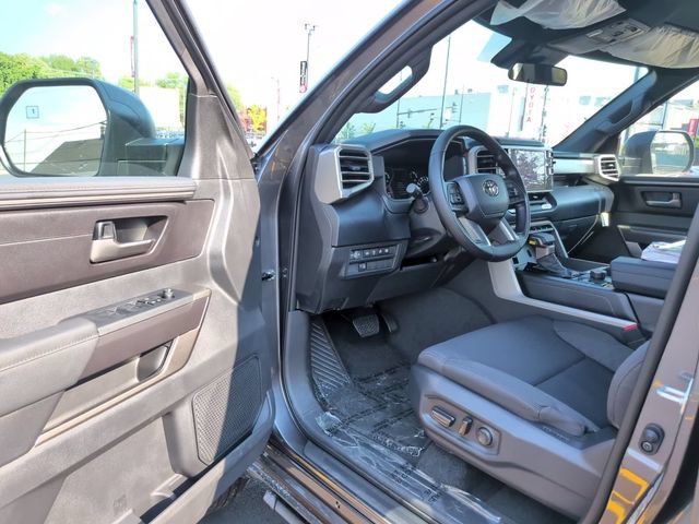 Used 2026 Toyota Tundra SR5 AWD/4WD image 10